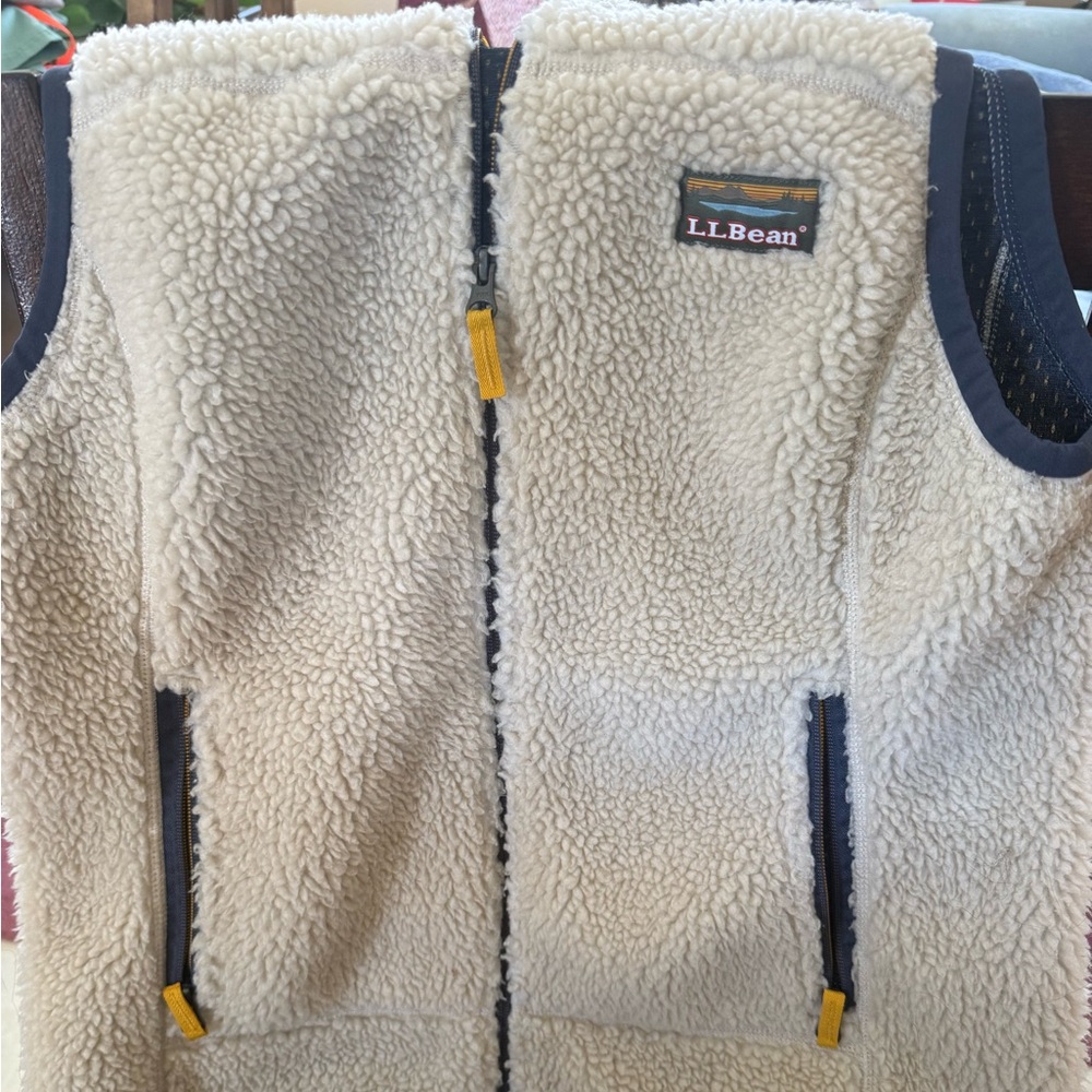 L.L.Bean Cream Sherpa Fleece Vest with Black Trim